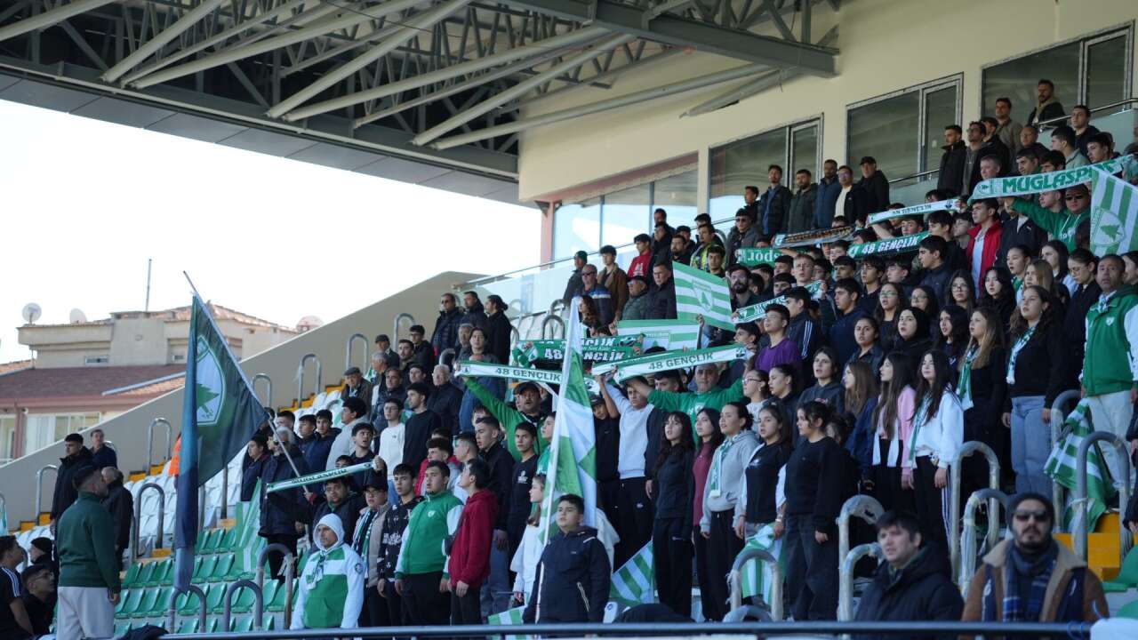 Muğla Atatürk Stadı’nda İlk 45 Dakikada Gol Çıkmadı 5